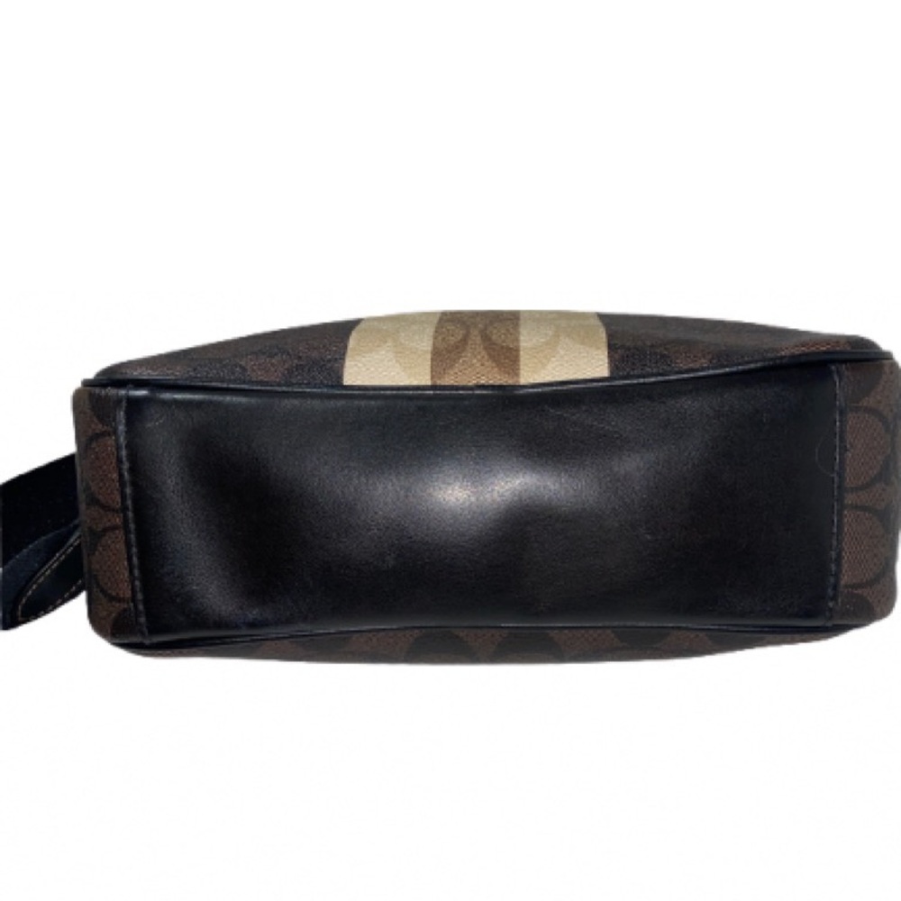 Coach Graham Crossbody (some Scratches) - Picture 4 of 7